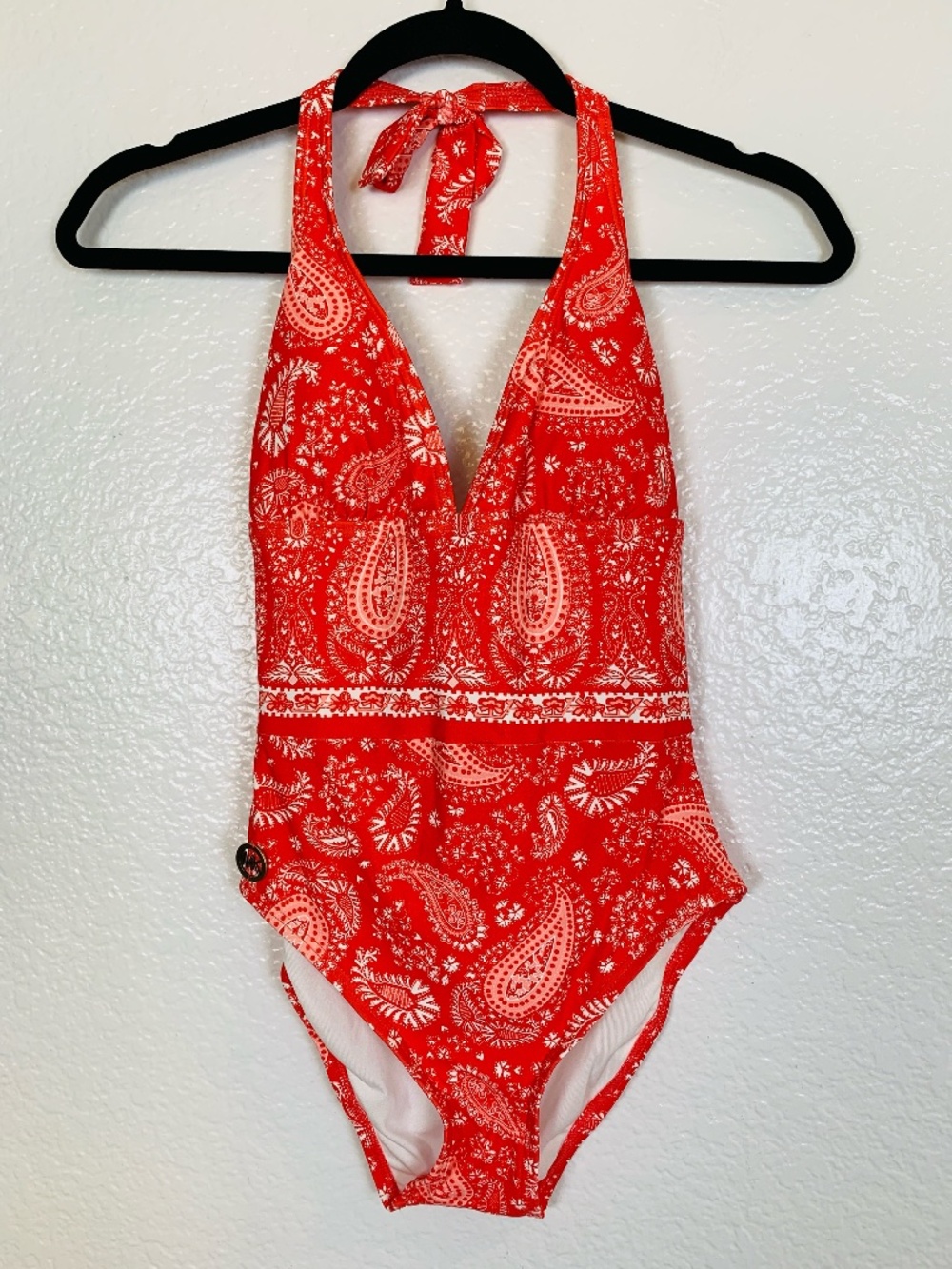 Michael Kors GERANIUM BANDANA Printed Halter One-Piece Swimsuit Size 6 NEW NWT